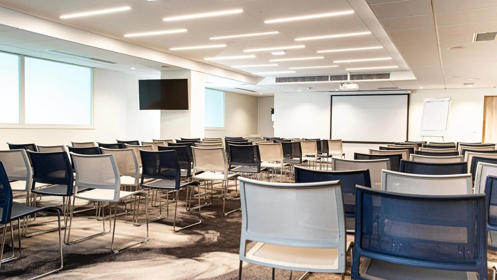 Hotel Hilton Lille 4*,  France